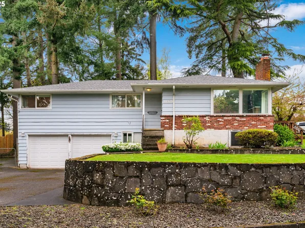 11329 SE Salmon St, Portland, OR 97216
