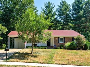 2704 Crabapple Ct, Woodbridge, VA
