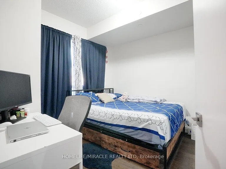 4011 Brickstone Mews #4401 — Photo 16