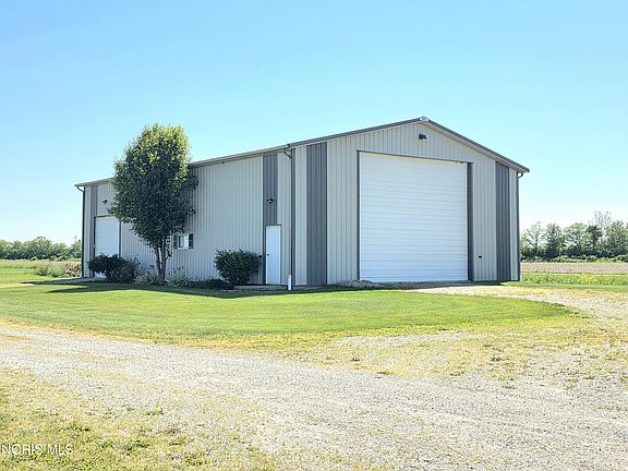 5th image of 2933 W Millgrove Rd
