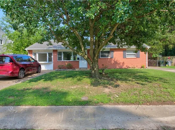 78 Harris Creek Rd, Hampton, VA 23669