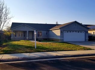 553 Quality Ave, Sanger, CA