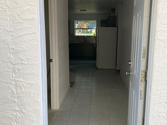 5th image of 6263 Hoffner Ave