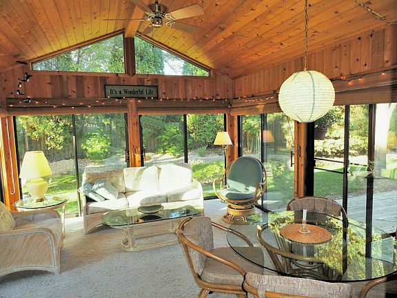5th image of 2412 Driftwood Ln
