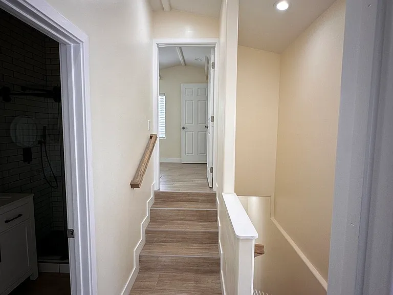 114 Franklin St #D — Photo 5