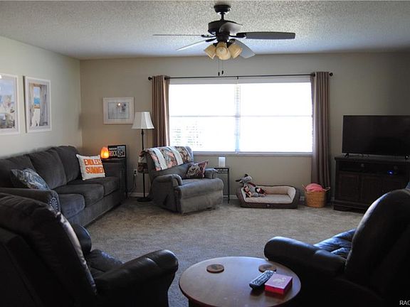 5th image of 3624 N Laurelwood Loop