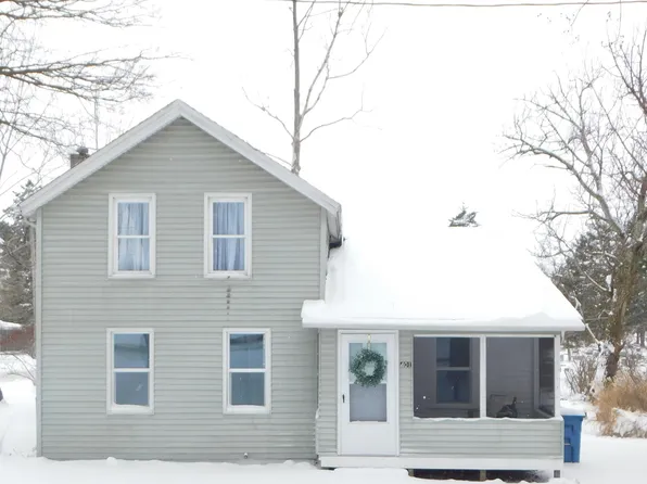 401 School St, Decatur, MI 49045