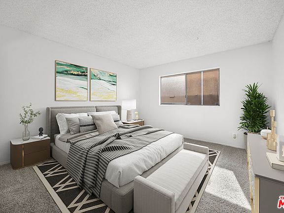 5th image of 5400 Newcastle Ave APT 66