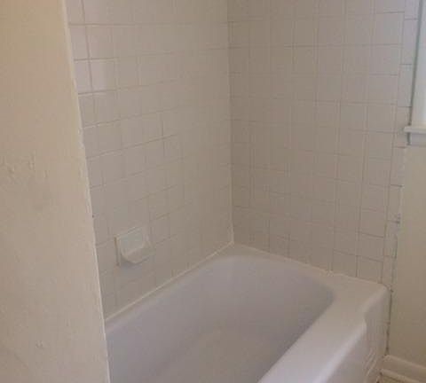 5th image of 226 Crestwood Dr
