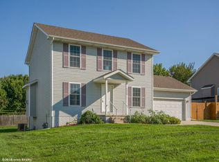 5430 Schweiker Dr, Pleasant Hill, IA 50327