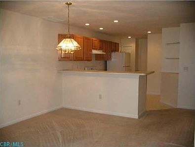 4th image of 119 Orchard Oak Dr