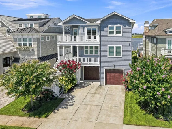 2010 Glenwood Dr, Ocean City, NJ 08226