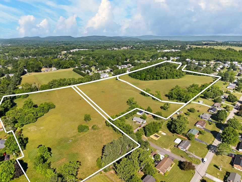 1st image of Beck Ln