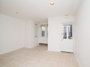 438 3rd St NE, Washington, DC 20002