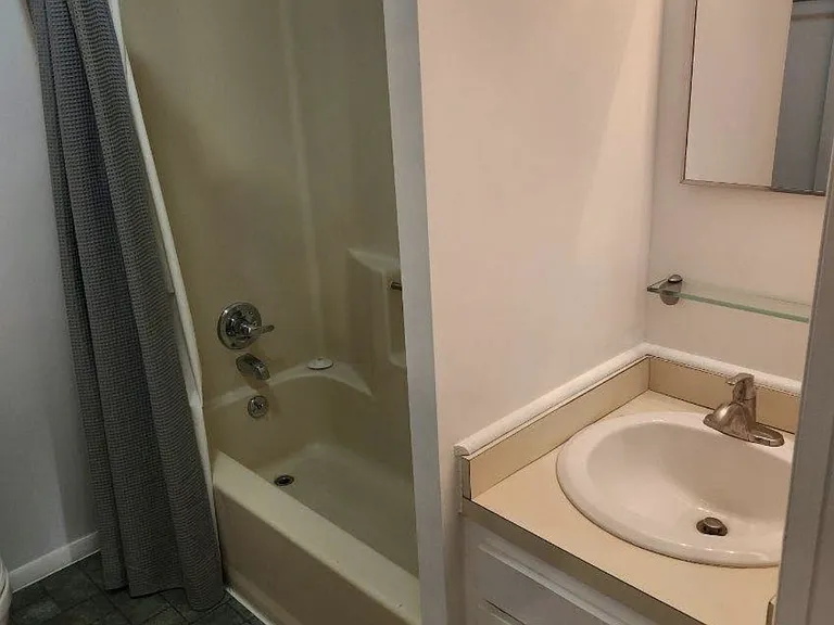 20 Washington St #2 — Photo 3