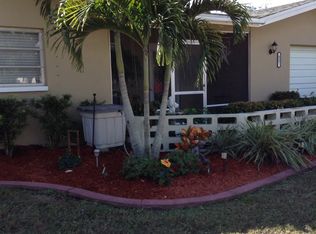 837 Hydrangea Dr, North Fort Myers, FL 33903