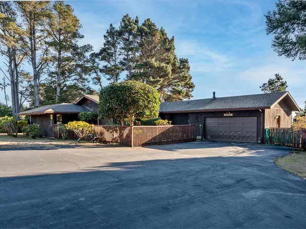 45151 Cypress Drive, Mendocino, CA 95460