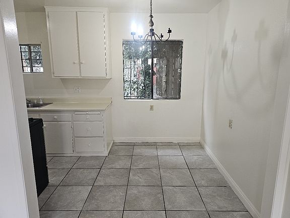 3rd image of 2925 Allgeyer Ave APT C