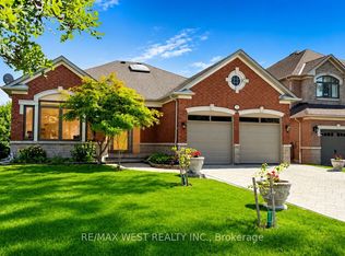 71 Gidleigh Park Cres, Vaughan, ON L4H 1J3