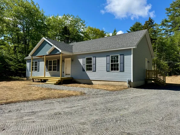 47 Evergreen Drive, Boothbay, ME 04537