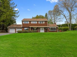 50 Sunset Dr, Patterson, NY 12563