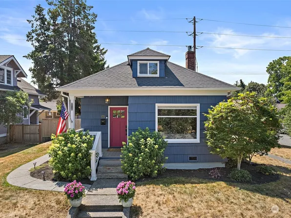 824 N Sheridan Avenue, Tacoma, WA 98403