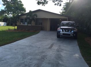 4870 West Dr, Fort Myers, FL 33907