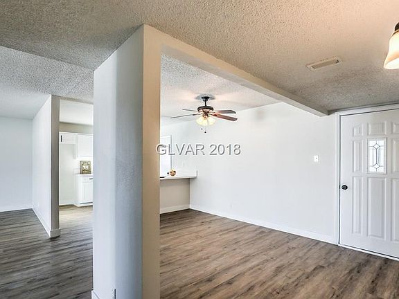 2nd image of 5908 Balzar Ave