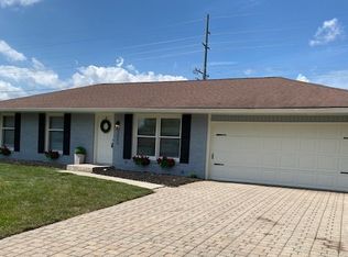 3060 Seneca Ct, Columbus, IN 47203