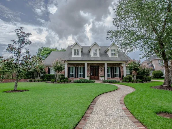 5020 Shadow Ln, Beaumont, TX 77706