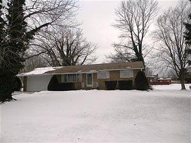 2nd image of 9714 Sommerville St