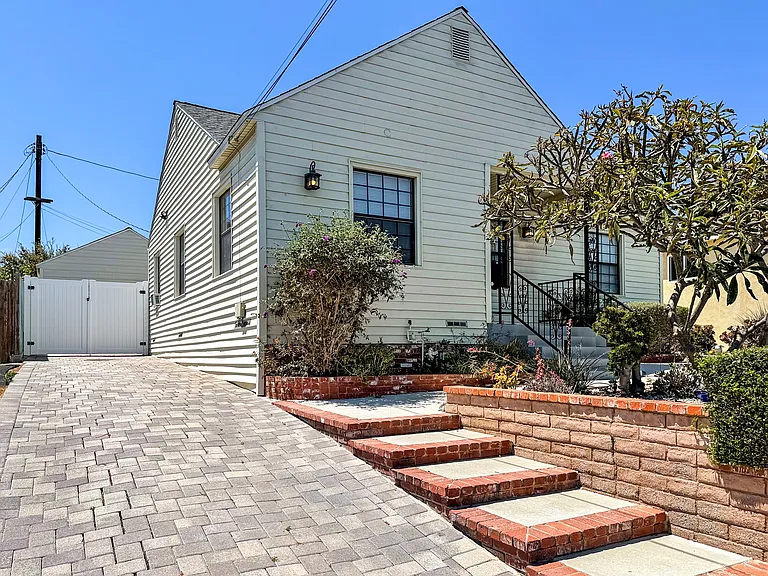 2507 S Patton Ave — Photo 28