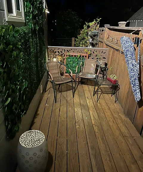 Evening lights and motion sensor light Enclolsed private deck.