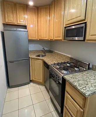 Rented by REAL New York | media 10