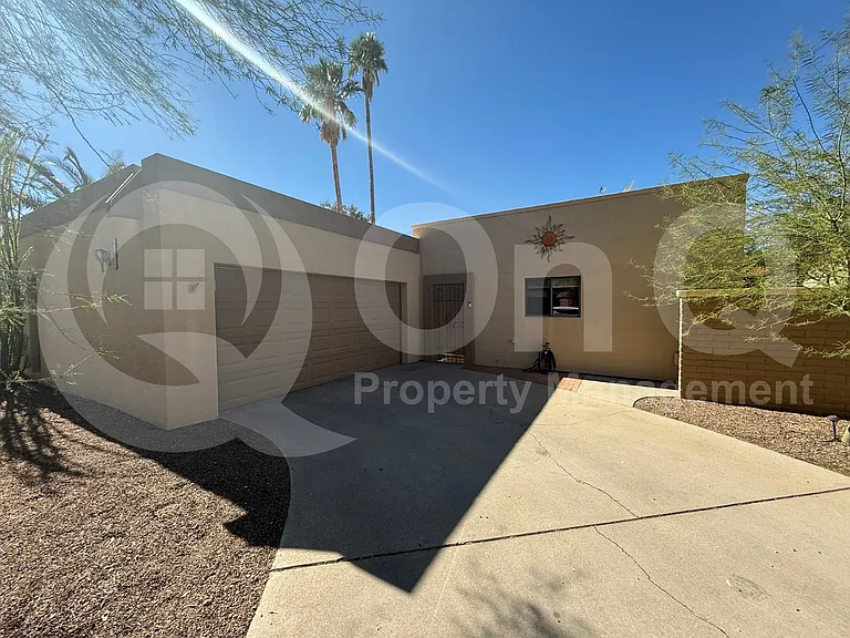 1817 N Evelyn Ave — Photo 5