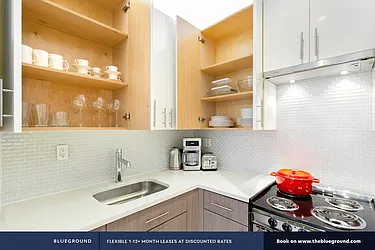 Rented by The Blueground