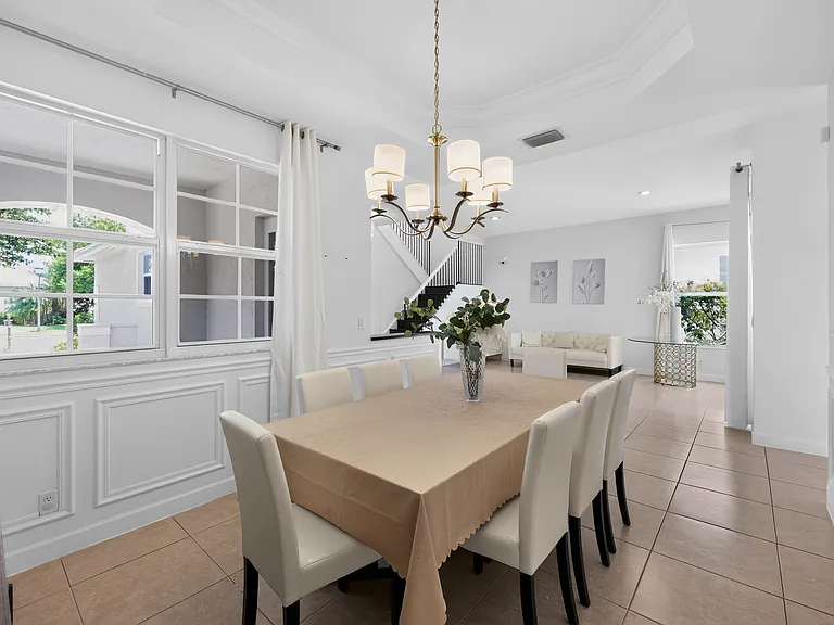 143 Isle Verde Way — Photo 15
