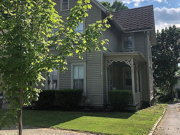 2nd image of 106 Benham St