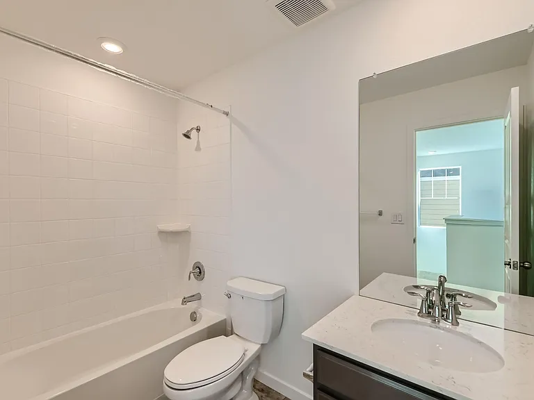 637 Acorn Pl — Photo 11