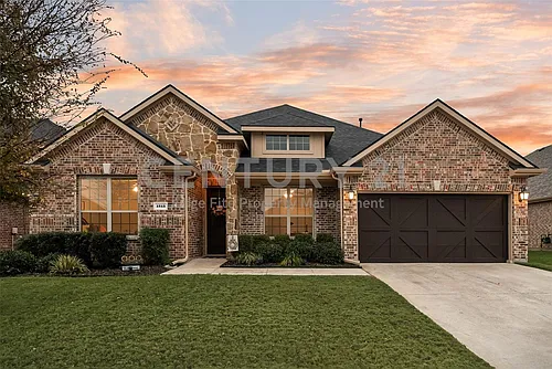 1313 Benavites Dr Photo 1