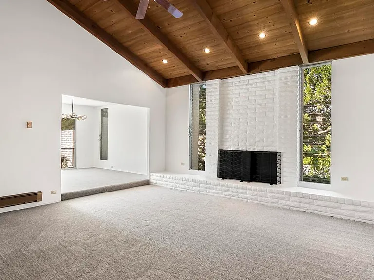 16138 Via Madera Circa E — Photo 6