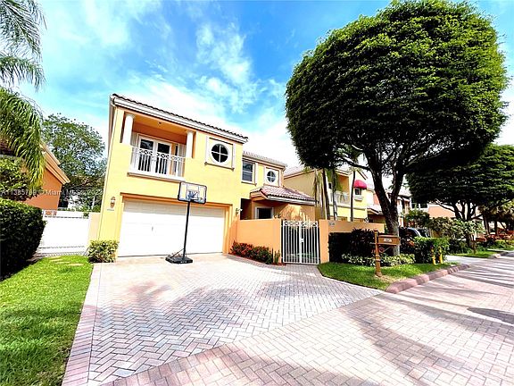 5th image of 20758 NE 37th Ave