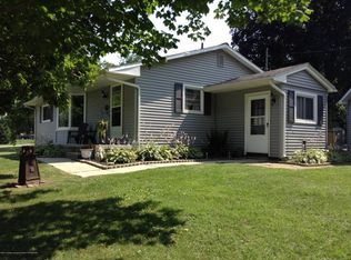 976 Chestnut St, Dansville, MI 48819
