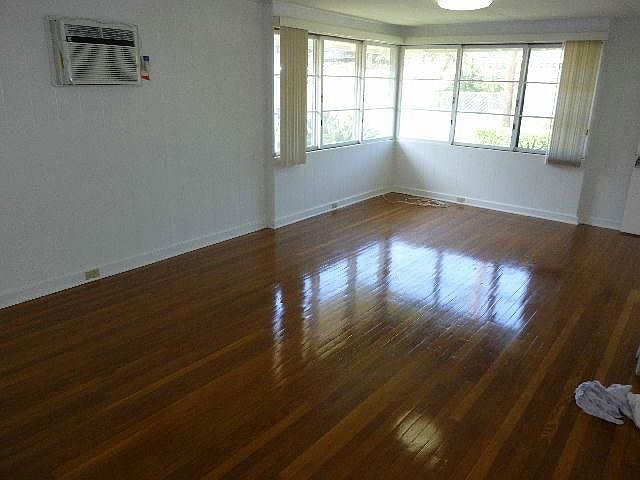 2nd image of 2439 Bingham St