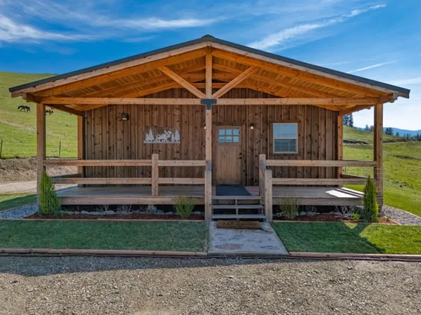 32 Hill Dr #P, Plains, MT 59859