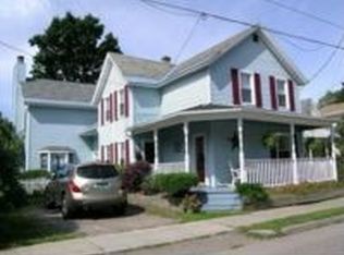 33-35 Lakeview Ter, Burlington, VT 05401