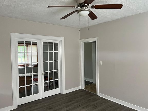 3rd image of 15 Tolland Ave #1