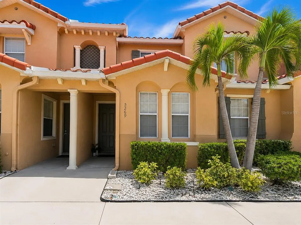 5269 Paradise Cay Cir