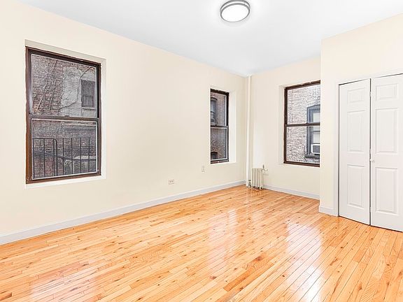 3rd image of 100 W 139th St #14A
