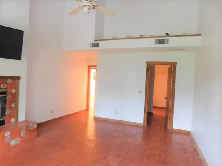 20 Toppin Dr — Photo 29
